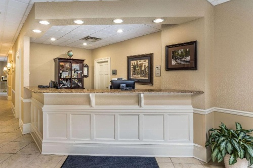 Traditions Hotel & Spa, Ascend Hotel Collection image 2